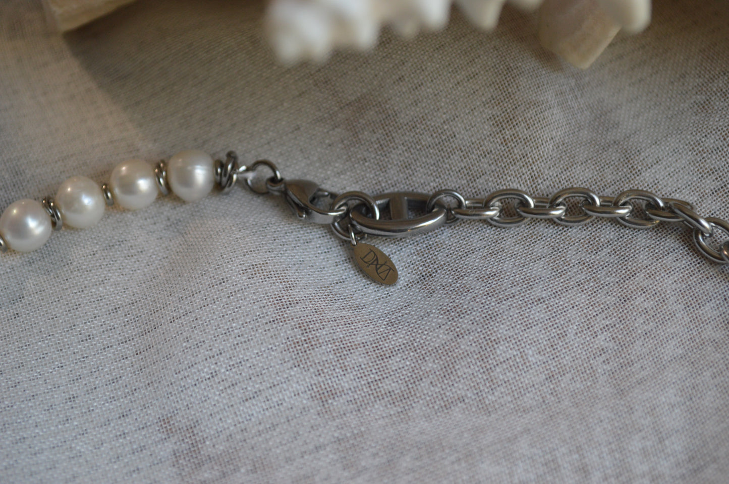 18" Sailor's Essential Pearl Necklace
