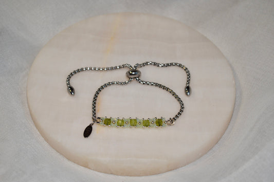 Healix Peridot Bolo Bracelet