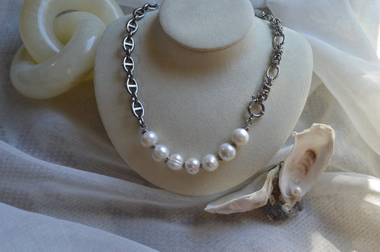 18" Sailor's 7 White Seas Pearl Necklace