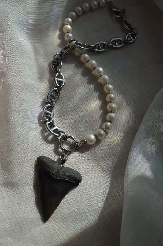No.2 Freshwater Mako 18" Pearl Necklace