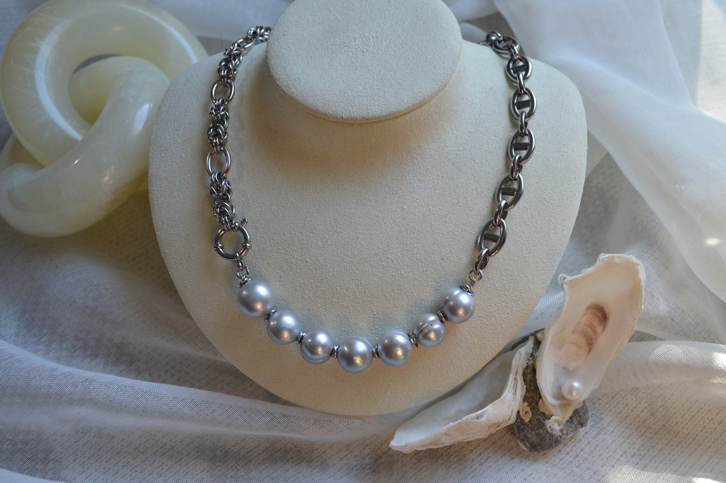 18" Sailor's 7 Gray Seas Pearl Necklace