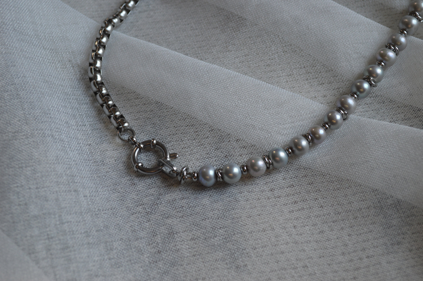 16" Sailor's Rope & Pearl Necklace