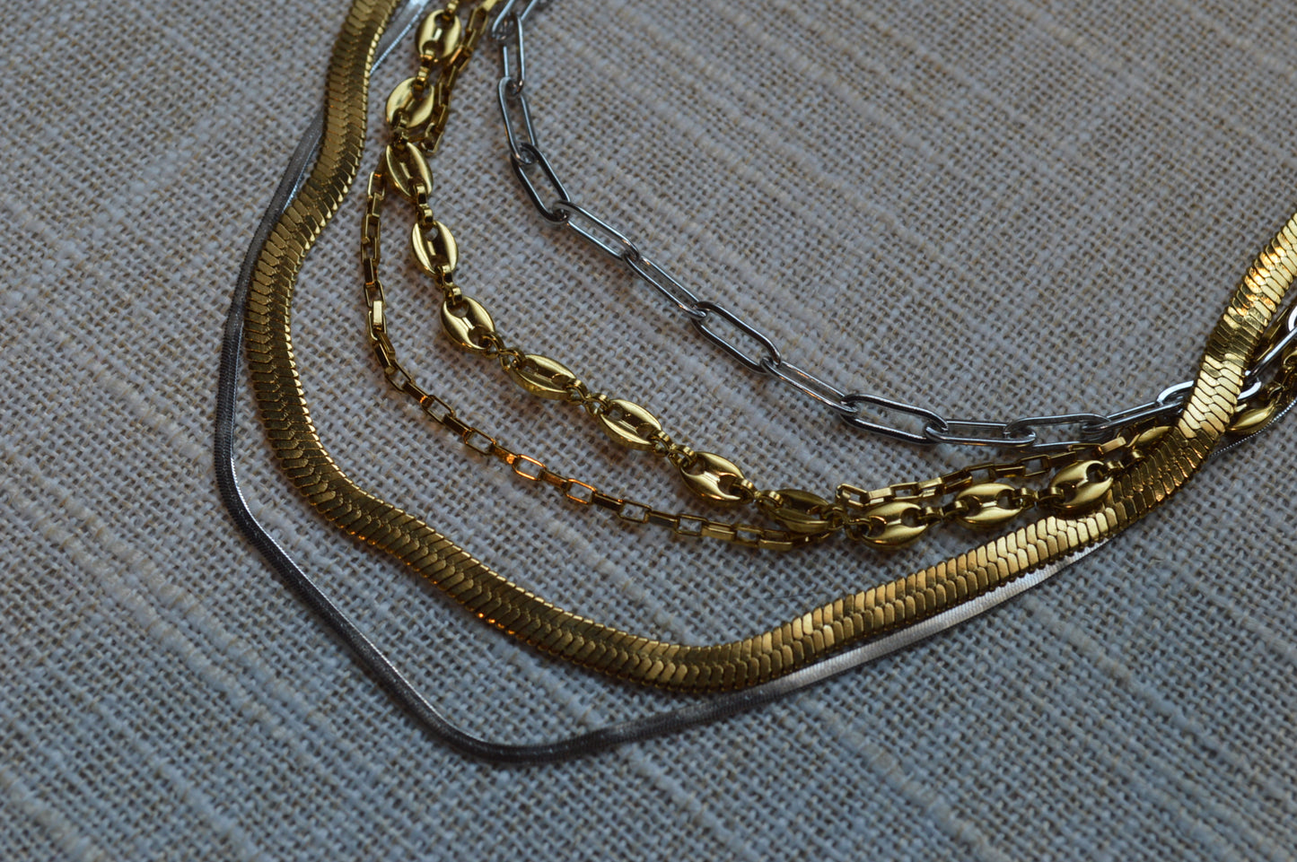 18" Elongated Sequence Necklace