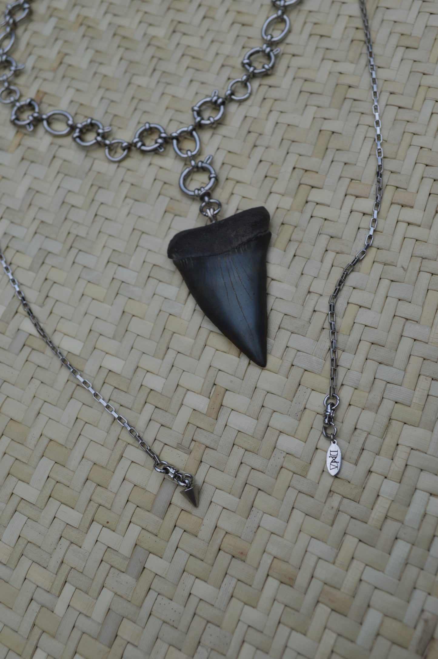 No.14 Galena Mako 42" Lariat Necklace