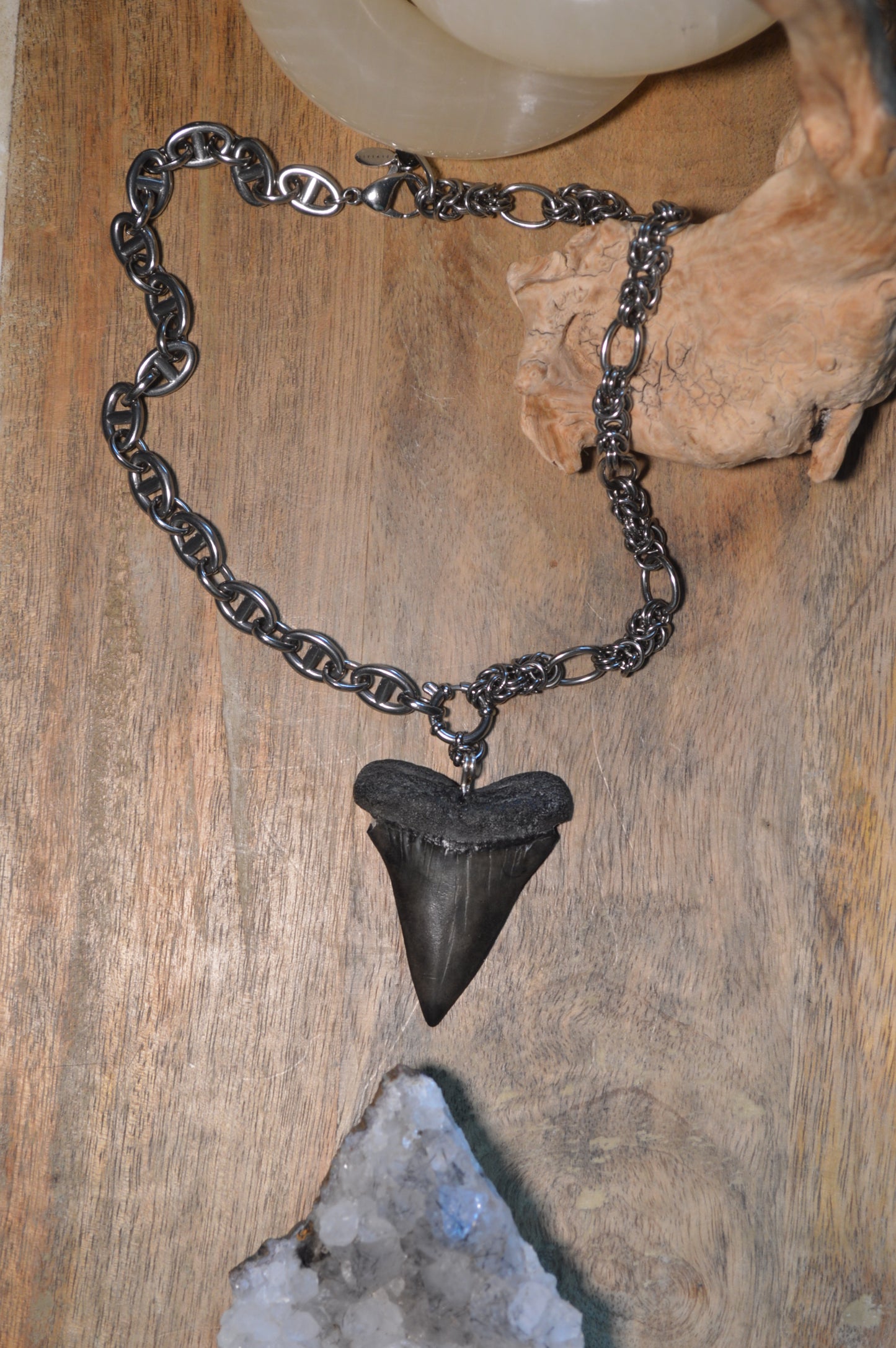 No.8 Maximus Mako 20" Stainless Steel Necklace